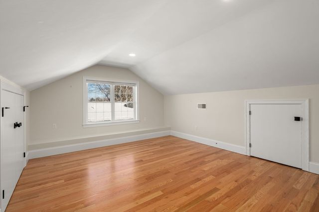 211 Florence Ave, Arlington, MA 02476
