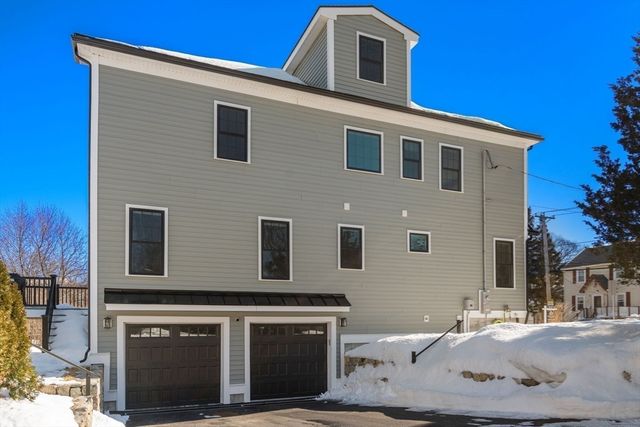 211 Florence Ave, Arlington, MA 02476