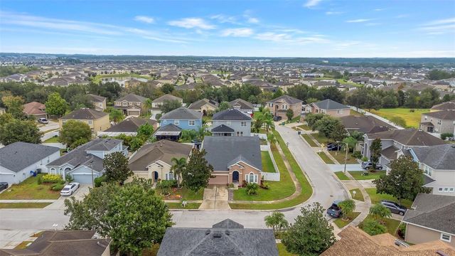 7800 STONEY HILL DRIVE, Wesley Chapel, FL 33545