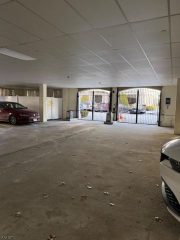 6208 Harcourt Rd 6208, Clifton City, NJ 07013