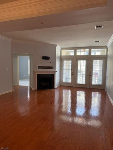 6208 Harcourt Rd 6208, Clifton City, NJ 07013