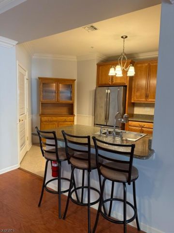 6208 Harcourt Rd 6208, Clifton City, NJ 07013