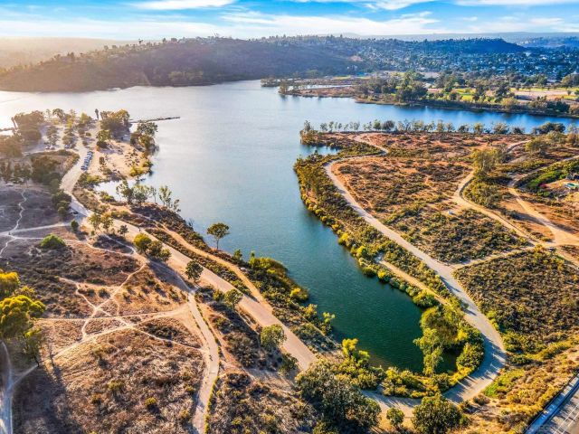 5700 Baltimore 225, La Mesa, CA 91942