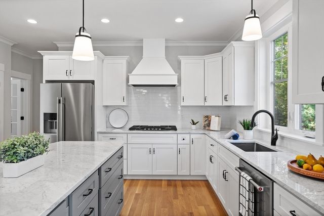 236-1 Bolton Rd, Harvard, MA 01451