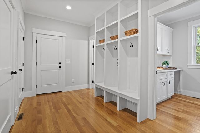 236-1 Bolton Rd, Harvard, MA 01451