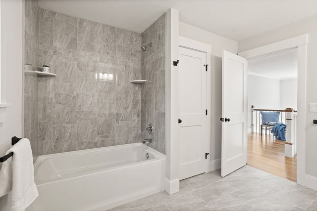 236-1 Bolton Rd, Harvard, MA 01451