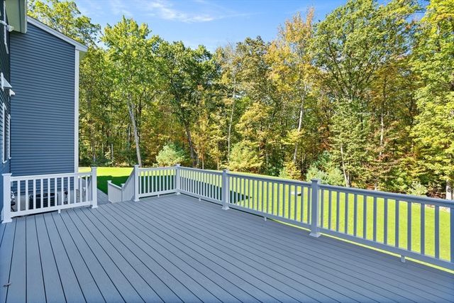 236-1 Bolton Rd, Harvard, MA 01451