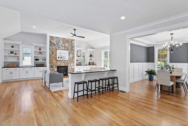 236-1 Bolton Rd, Harvard, MA 01451
