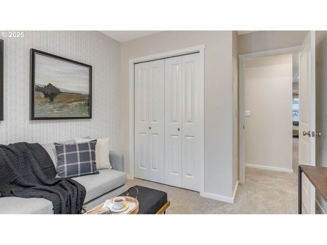 6198 Se 16th St, Gresham, OR 97080
