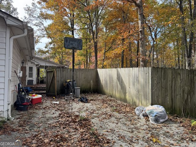 85 Annie Chandler Trail, Lawrenceville, GA 30045