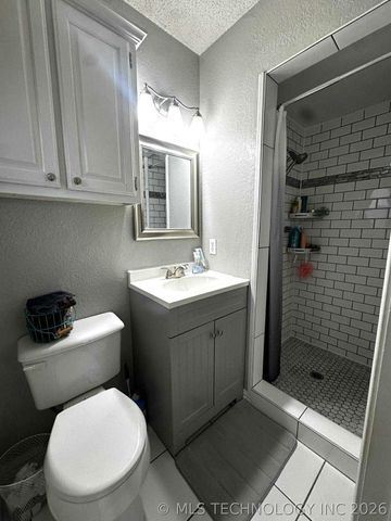 117 W 9th Place S, Claremore, OK 74017