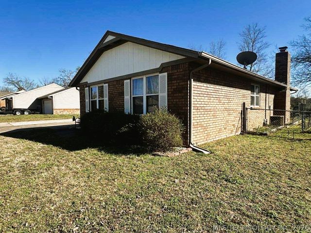 117 W 9th Place S, Claremore, OK 74017