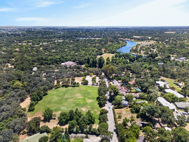 4109 Brookhill Dr, Fair Oaks, CA 95628