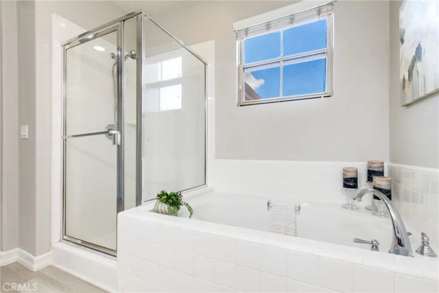 198 Guinevere, Irvine, CA 92620