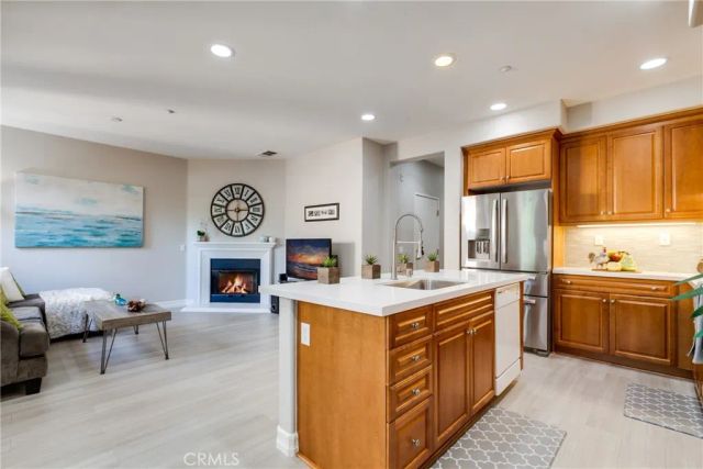 198 Guinevere, Irvine, CA 92620