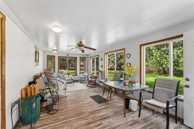 6214 Hugh Street, Burton, MI 48509
