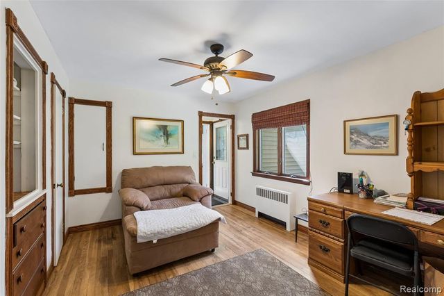 6214 Hugh Street, Burton, MI 48509