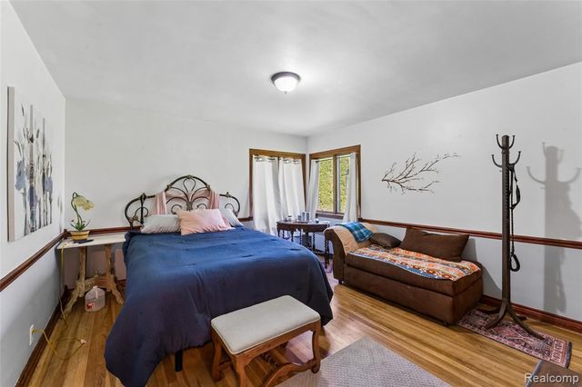 6214 Hugh Street, Burton, MI 48509