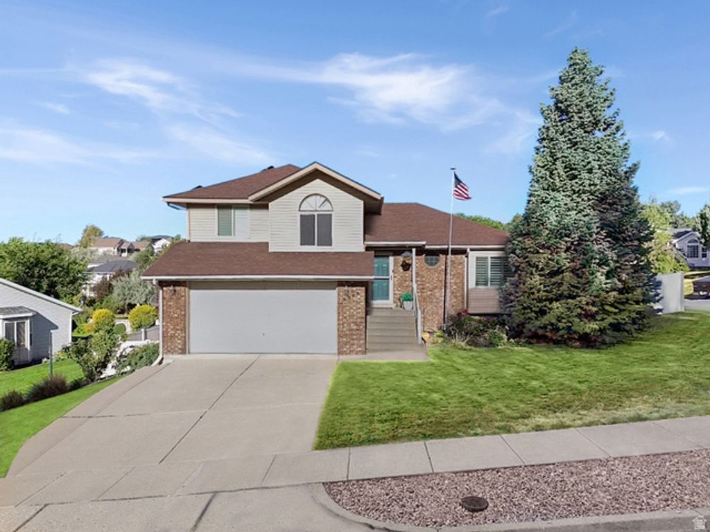 2395 N 1450 E, Layton, UT 84040 — exterior