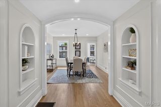 6320 Northwood Avenue 3, Clayton, MO 63105