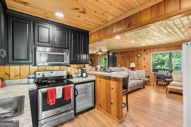 1449 Muskrat Creek Road, Hayesville, NC 28904