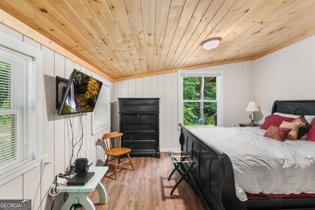 1449 Muskrat Creek Road, Hayesville, NC 28904