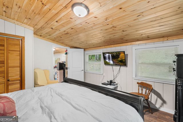 1449 Muskrat Creek Road, Hayesville, NC 28904