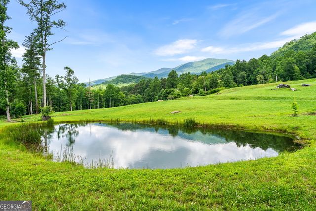 1449 Muskrat Creek Road, Hayesville, NC 28904