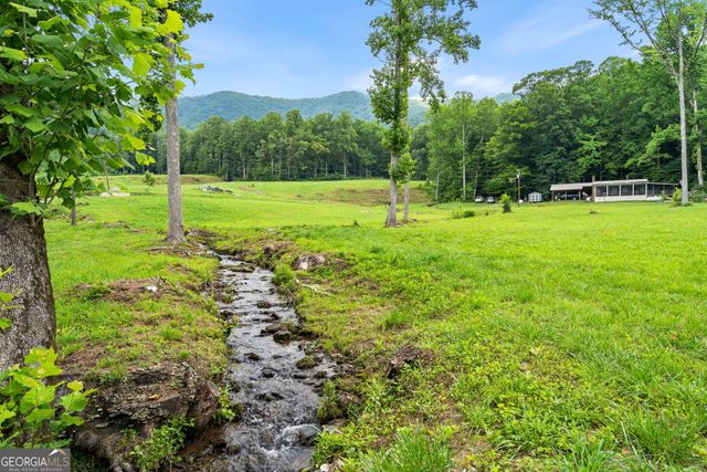 1449 Muskrat Creek Road, Hayesville, NC 28904