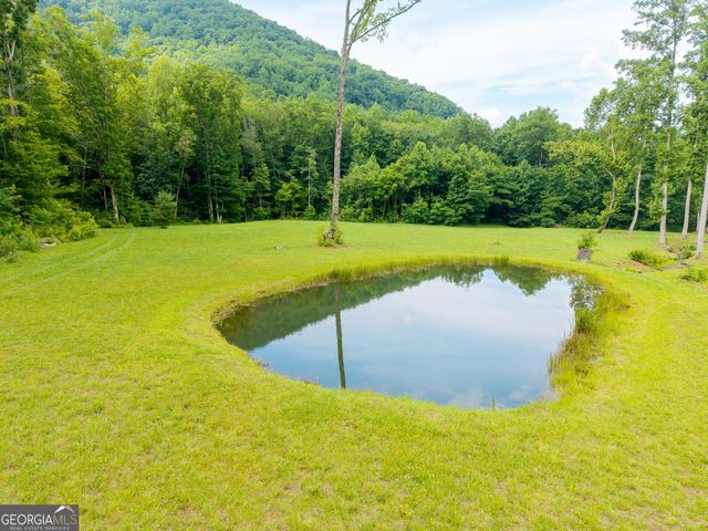 1449 Muskrat Creek Road, Hayesville, NC 28904