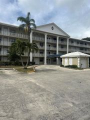 3507 VILLAGE Boulevard 302, West Palm Beach, FL 33409
