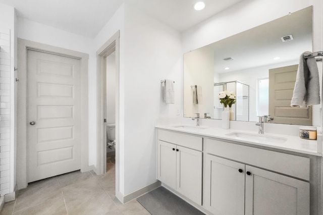 1126 Hyde Lake Lane, Missouri City, TX 77459