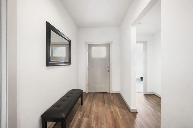 1126 Hyde Lake Lane, Missouri City, TX 77459