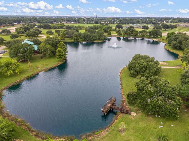 1126 Hyde Lake Lane, Missouri City, TX 77459