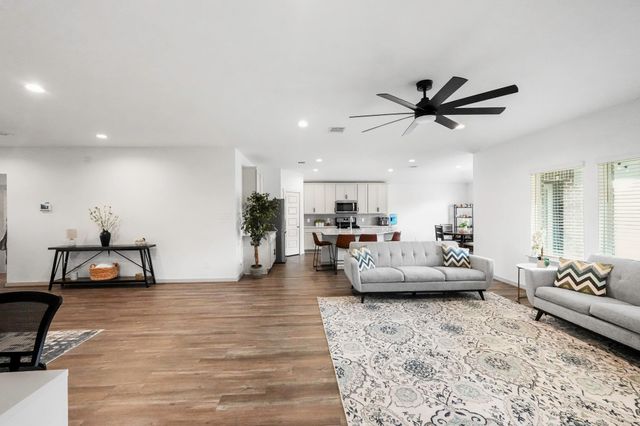 1126 Hyde Lake Lane, Missouri City, TX 77459