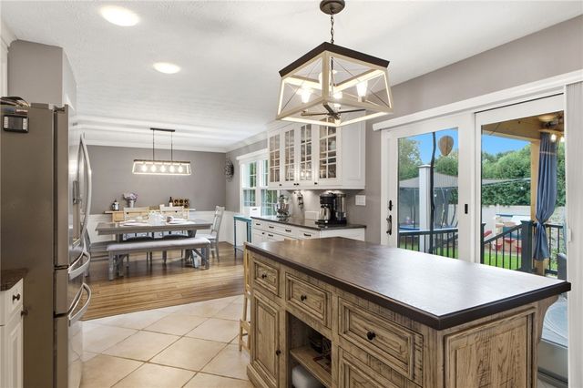 9267 N Creek Lane, Centerville, OH 45458