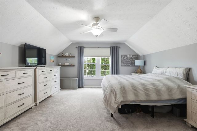 9267 N Creek Lane, Centerville, OH 45458
