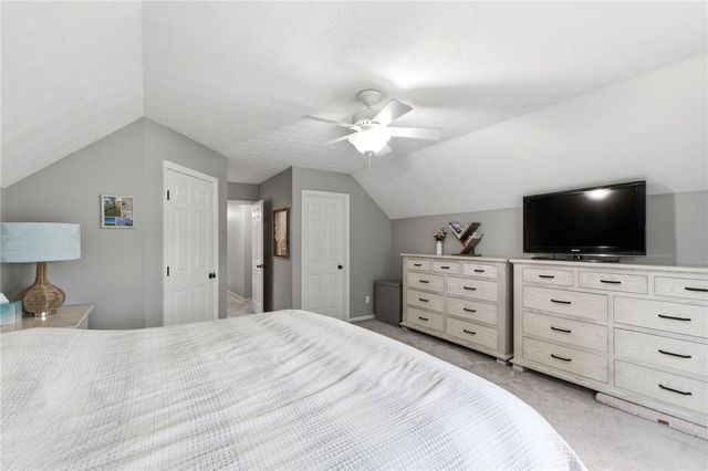 9267 N Creek Lane, Centerville, OH 45458