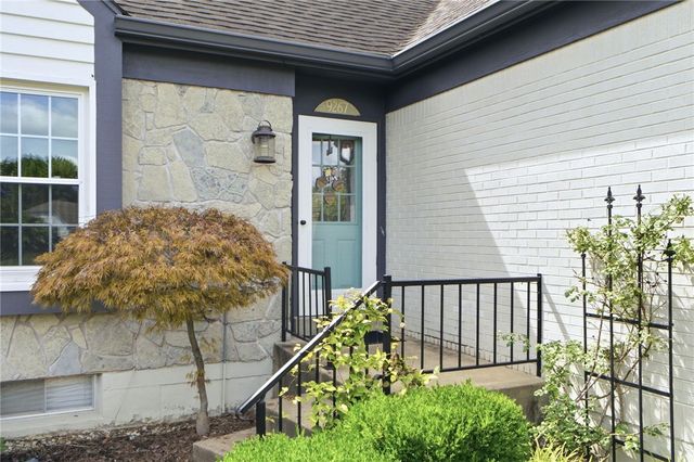 9267 N Creek Lane, Centerville, OH 45458