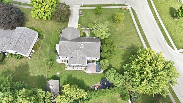 9267 N Creek Lane, Centerville, OH 45458
