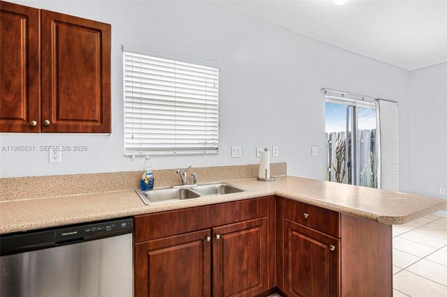 22424 SW 89th Path, Cutler Bay, FL 33190