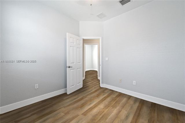 22424 SW 89th Path, Cutler Bay, FL 33190