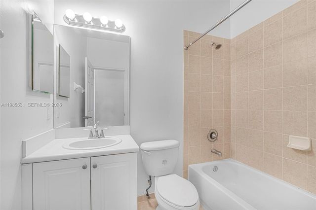 22424 SW 89th Path, Cutler Bay, FL 33190