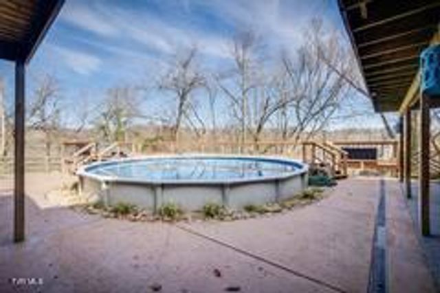 305 Pleasley Road, Kingsport, TN 37660
