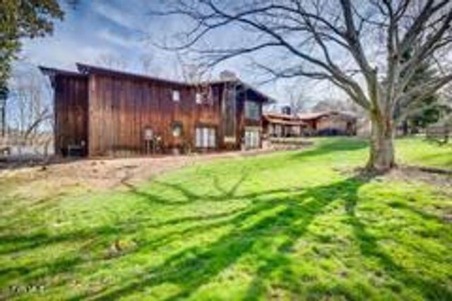 305 Pleasley Road, Kingsport, TN 37660