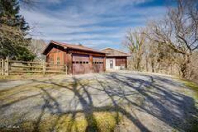 305 Pleasley Road, Kingsport, TN 37660