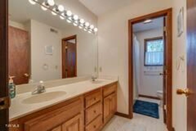 305 Pleasley Road, Kingsport, TN 37660