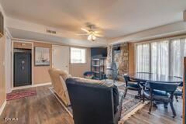 305 Pleasley Road, Kingsport, TN 37660