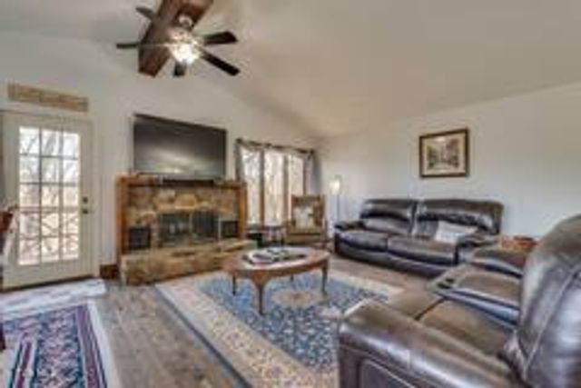 305 Pleasley Road, Kingsport, TN 37660