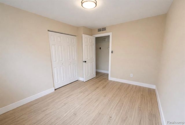 30731 Steinhauer Street, Westland, MI 48186